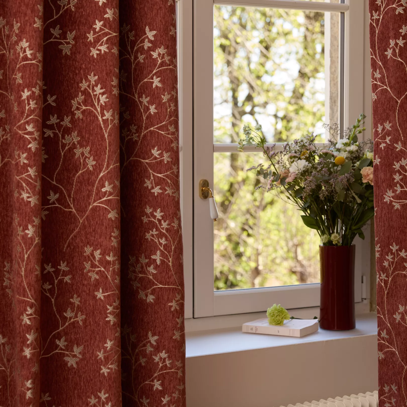 Rideau Emilia Motif floral Ecureuil